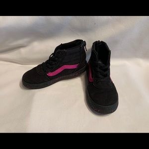 Toddler girl’s vans high top black so 10 zips